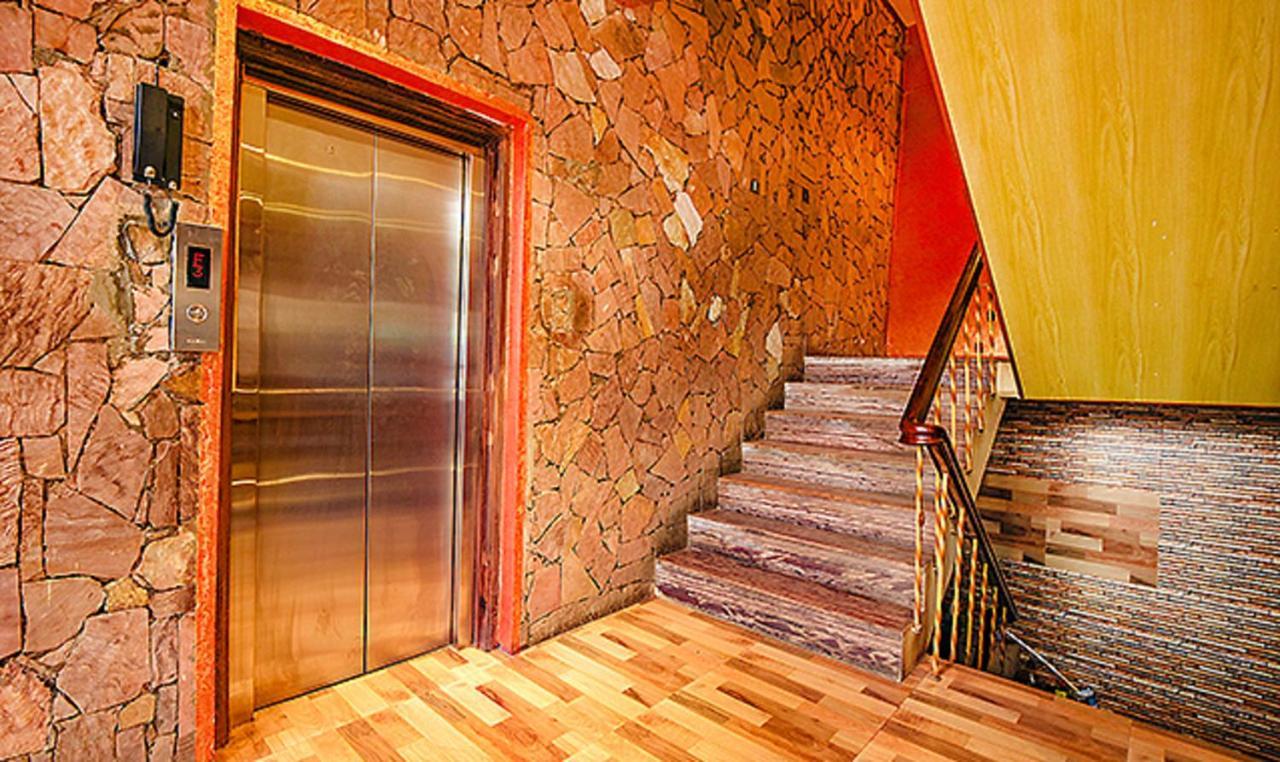 Fabhotel Khems Shoram Palace Road Ooty Esterno foto