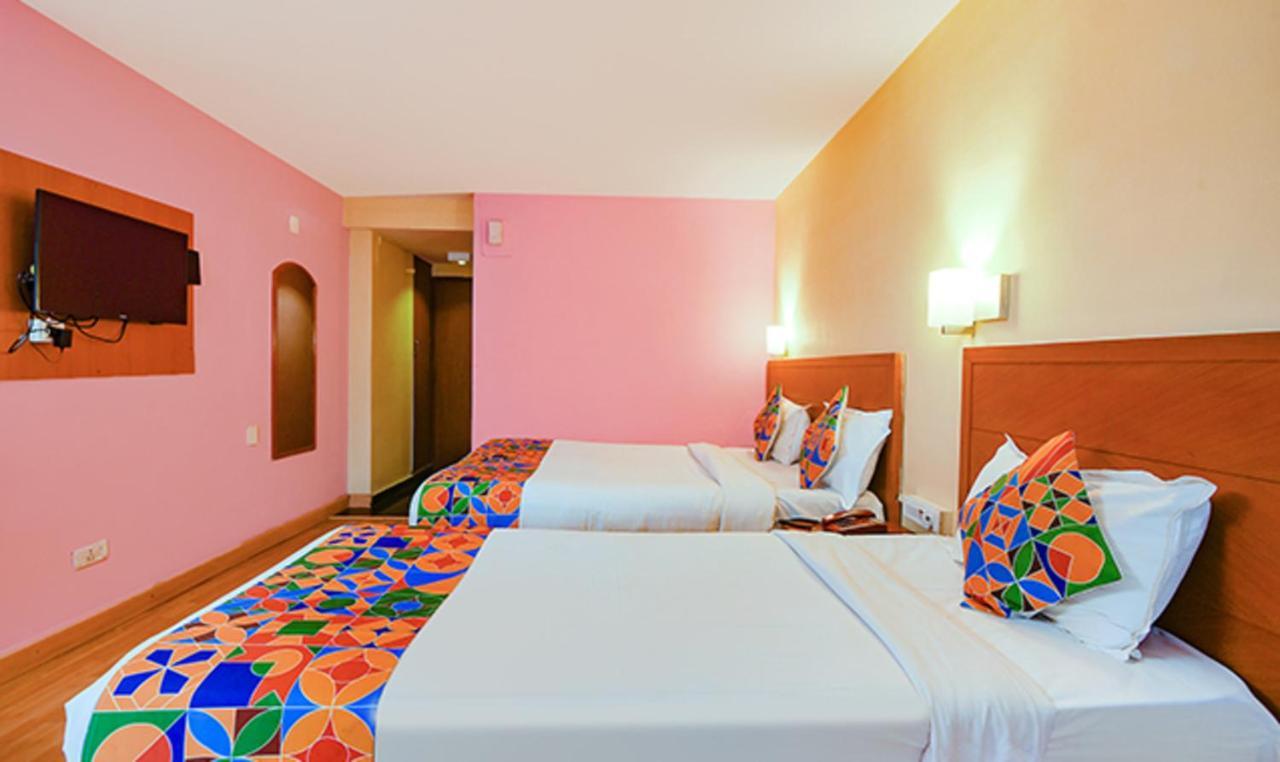 Fabhotel Khems Shoram Palace Road Ooty Esterno foto