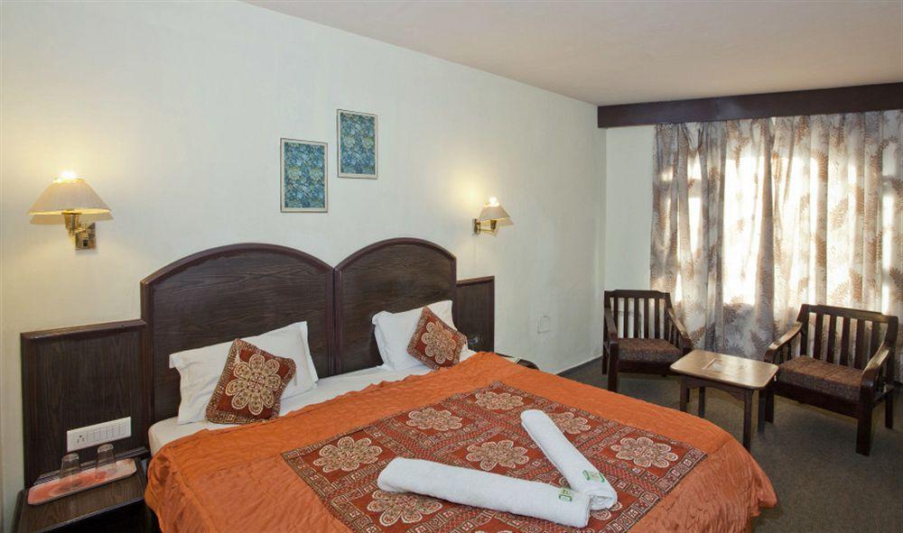 Fabhotel Khems Shoram Palace Road Ooty Esterno foto
