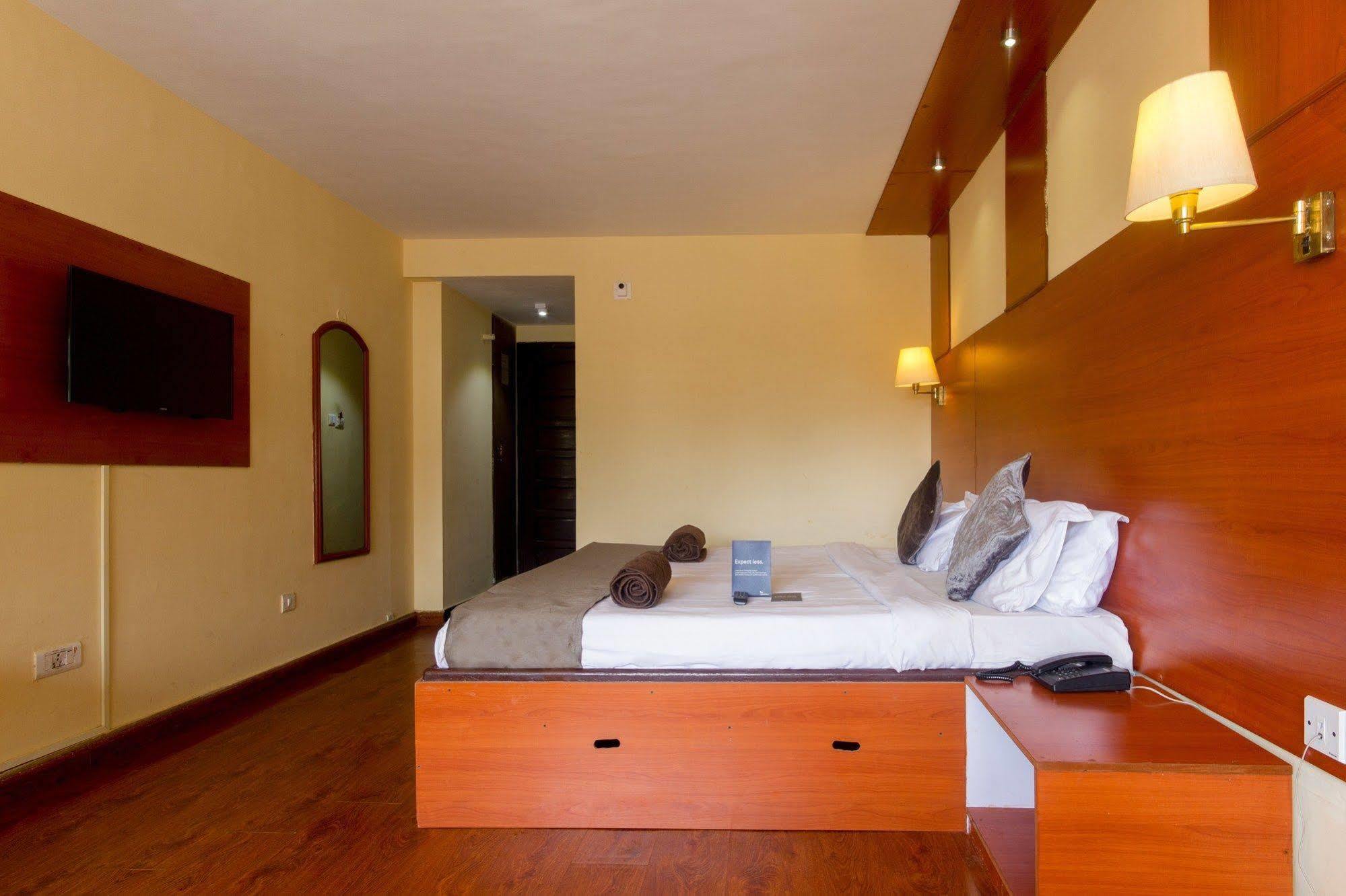 Fabhotel Khems Shoram Palace Road Ooty Esterno foto