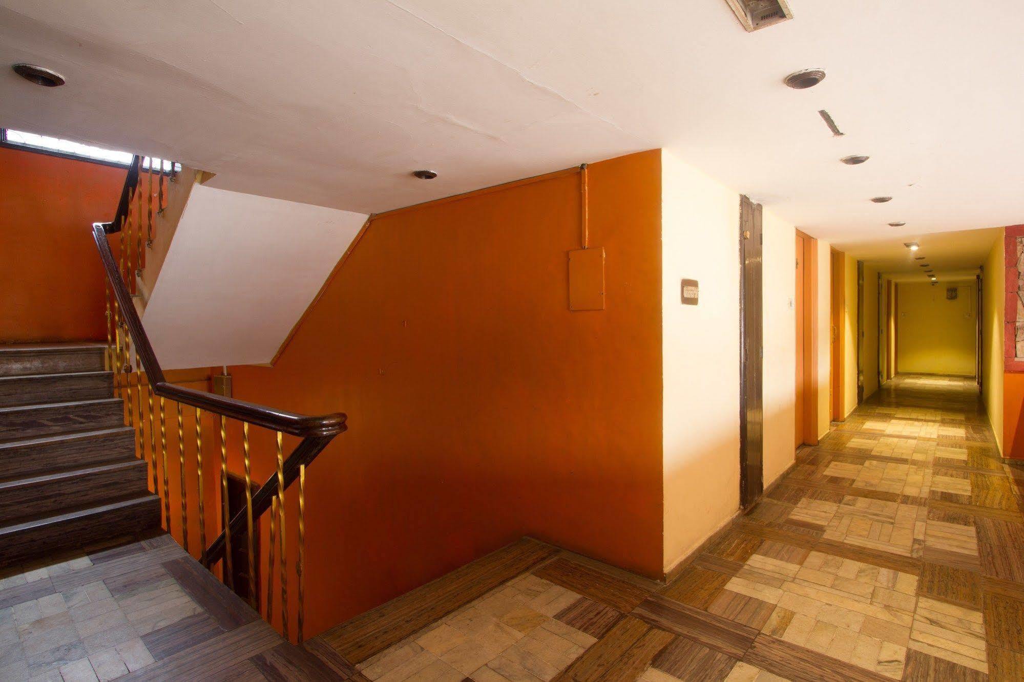 Fabhotel Khems Shoram Palace Road Ooty Esterno foto